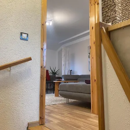 Appartement Unter Dem Dach Mit Parkplatz *